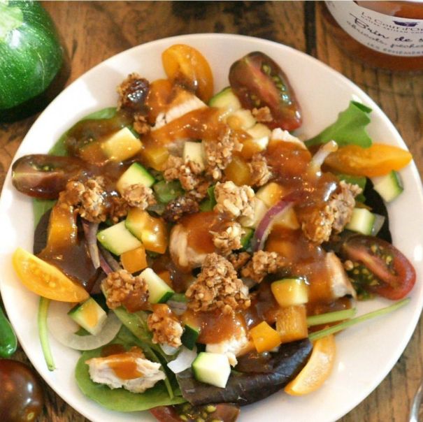 Recette de salade avec vinaigrette à la confiture