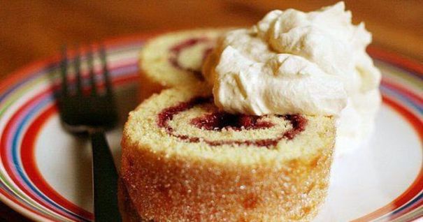 Gateau roulé confiture d'airelles © lamenageredebutante.com