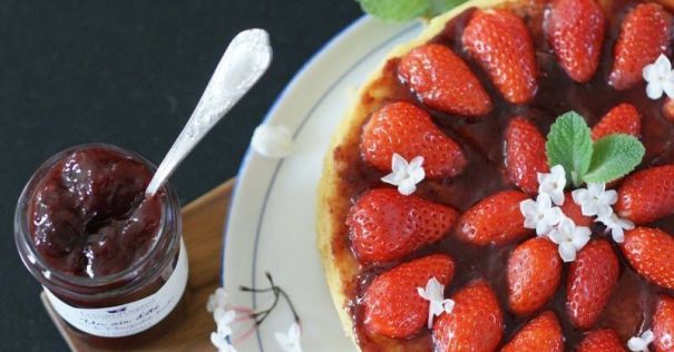 Recette de gâteau moelleux à la rhubarbe