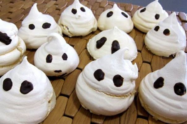 Meringues fantômes