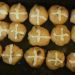 croix-hot-cross-buns