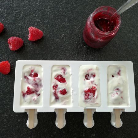 preparation-popsicles-framboises preparation-popsicles-framboises