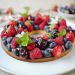 montage-tarte-fruits-rouges