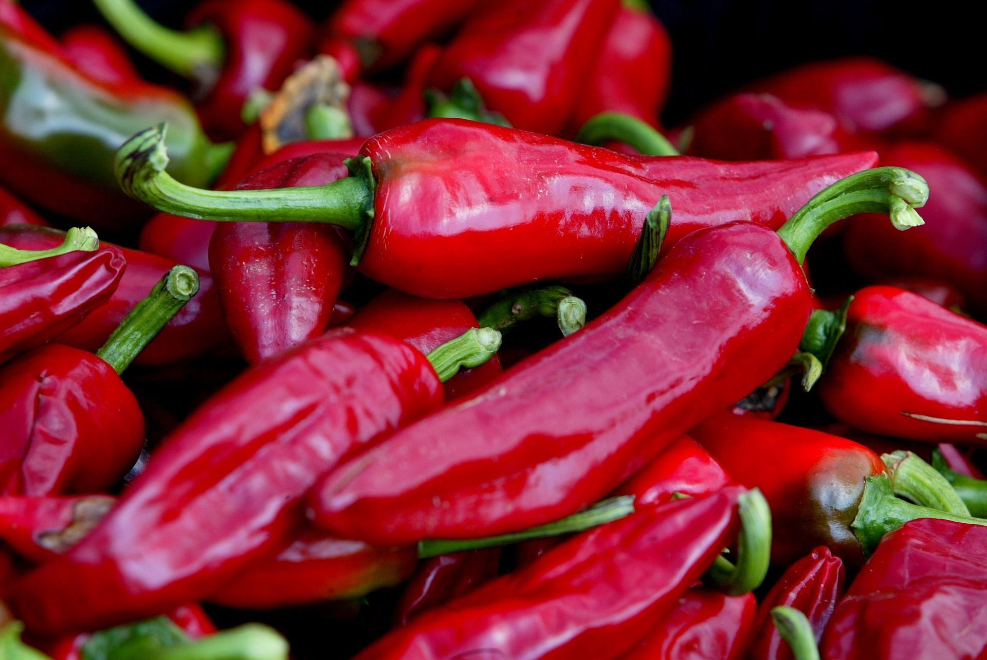 chili-pepper-1429383_1920